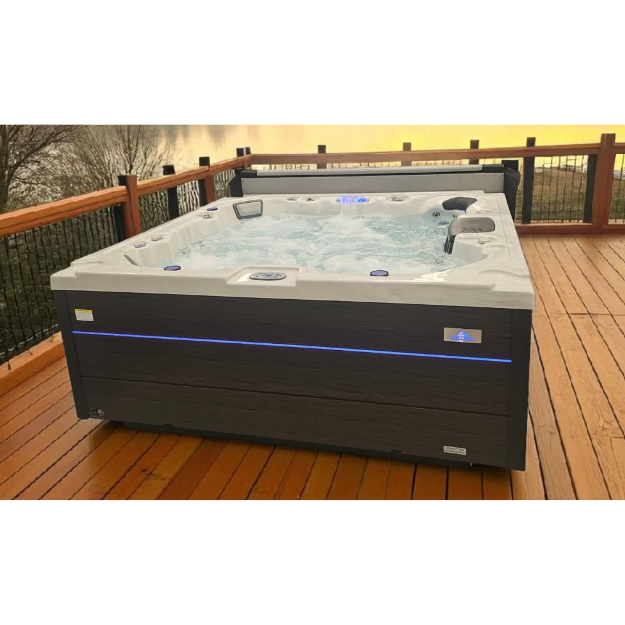 Icelandic Oasis Hot Tub